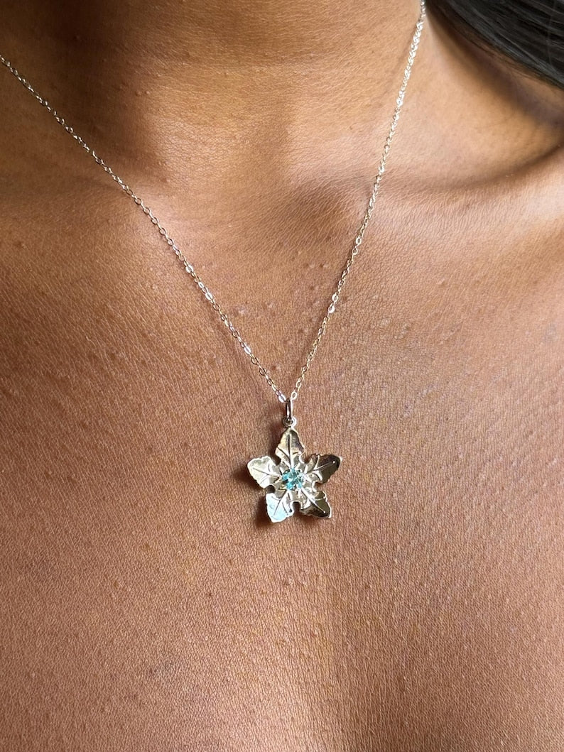 Leaf Star Pendant Necklace